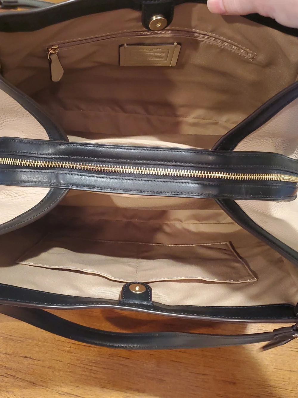 NWOT Coach Colorblock Kristy Shoulder Bag - Picture 10 of 13